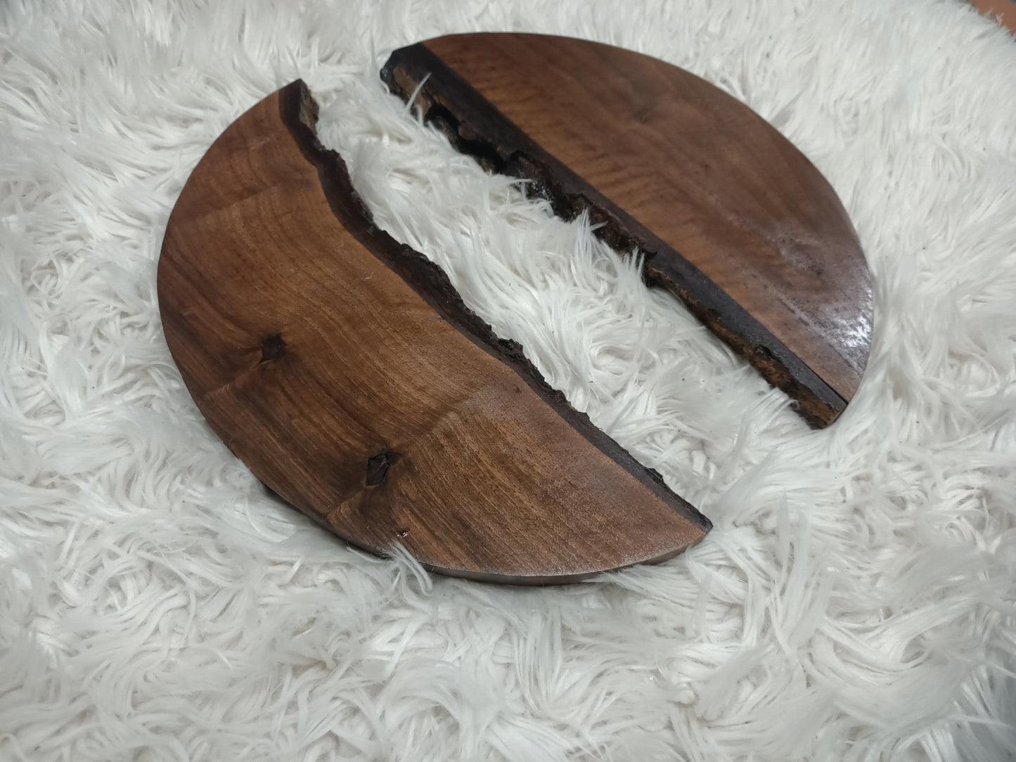 Round Black Walnut Slabs 16"-20"