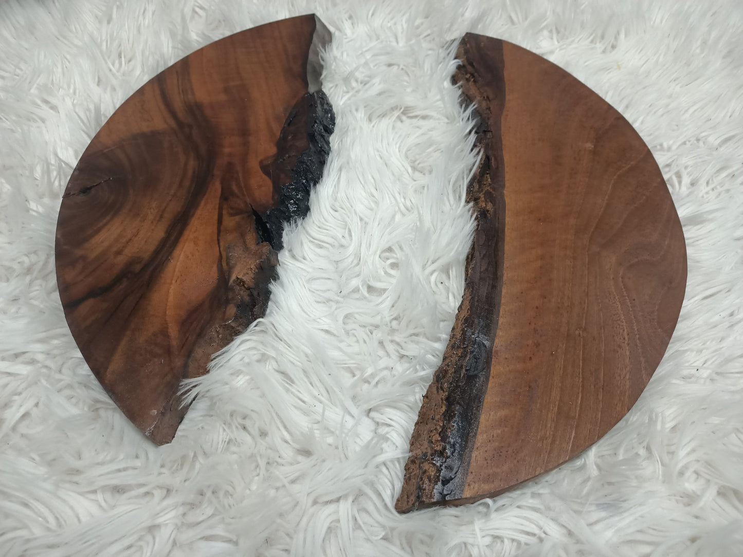 Round Black Walnut Slabs 16"-20"