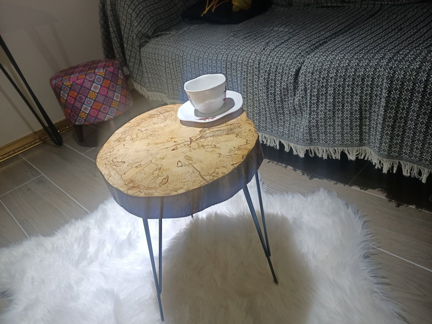 Live Edge End Table from Plane Tree 16"