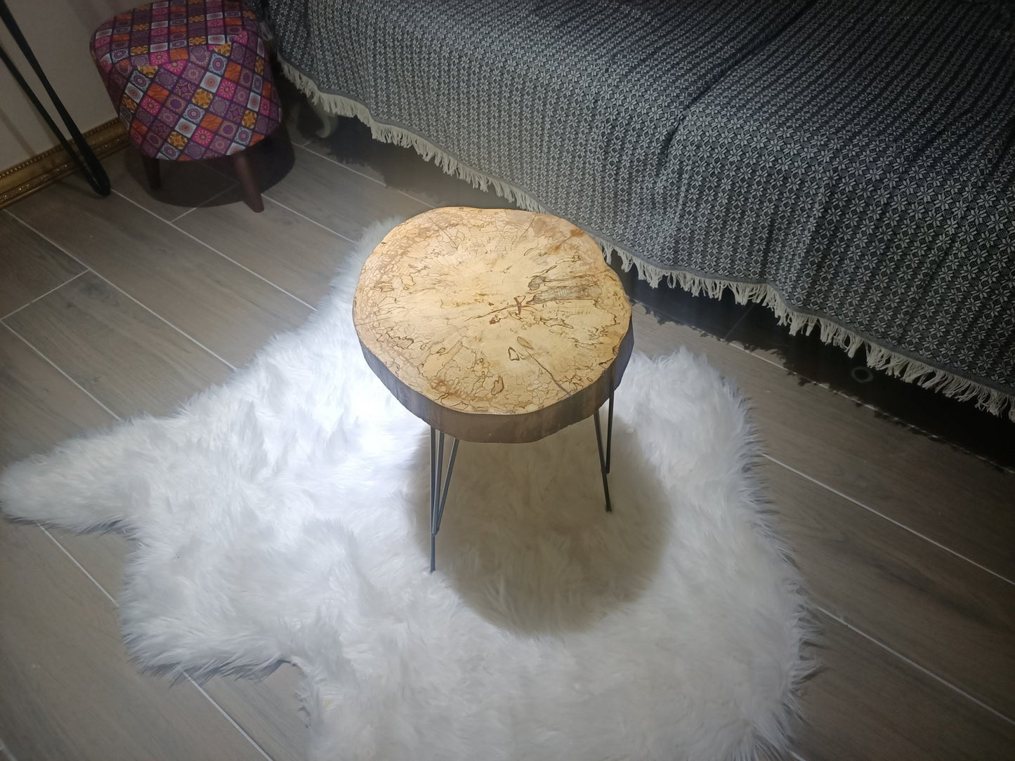 Live Edge End Table from Plane Tree 16"