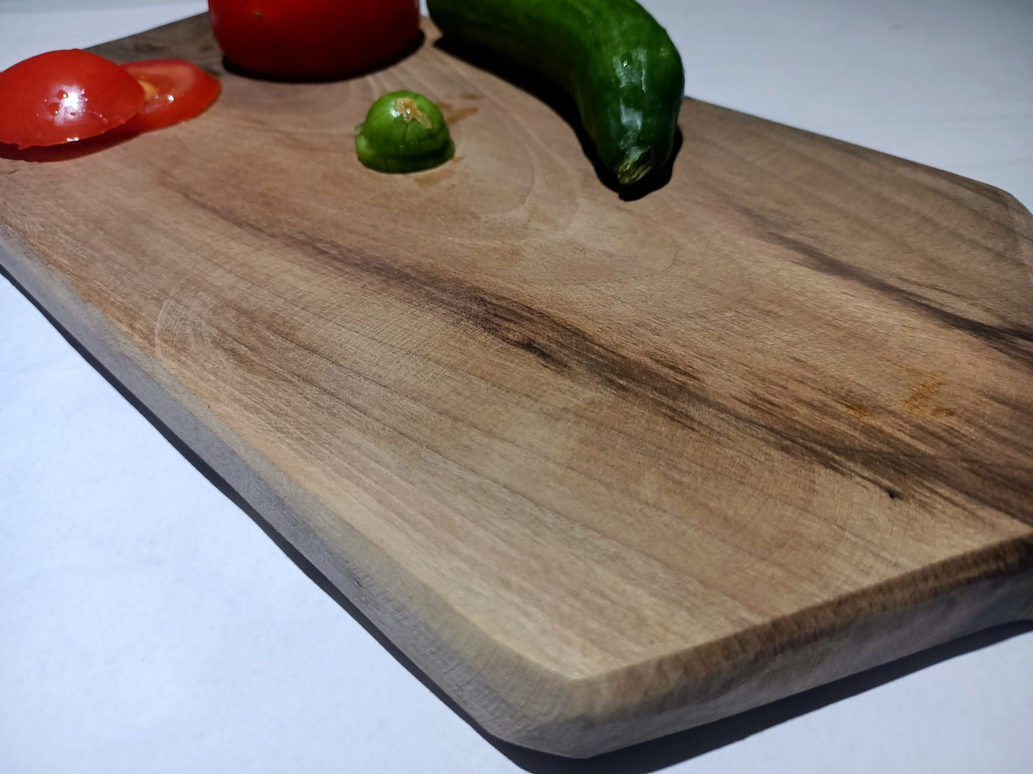 Live Edge Walnut Chopping Board