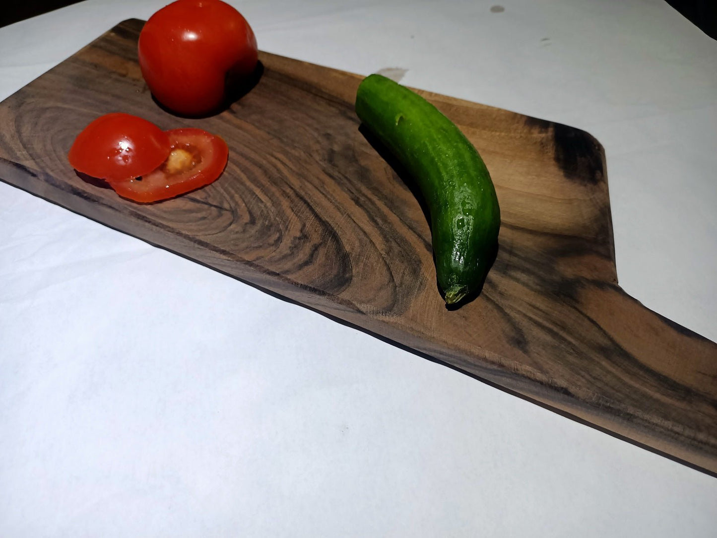 Live Edge Walnut Chopping Board